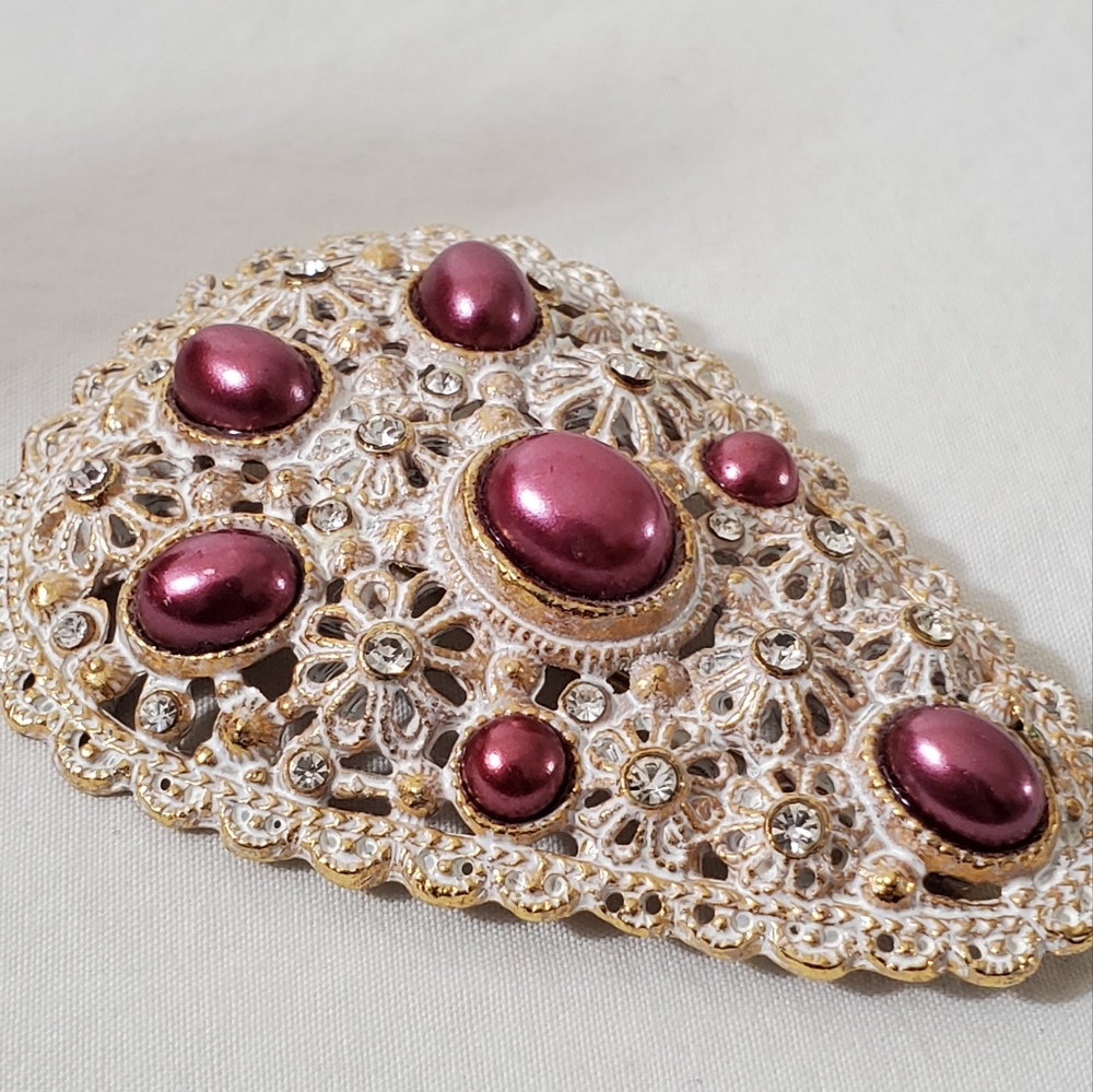 Vintage Floral Embellished Brooch